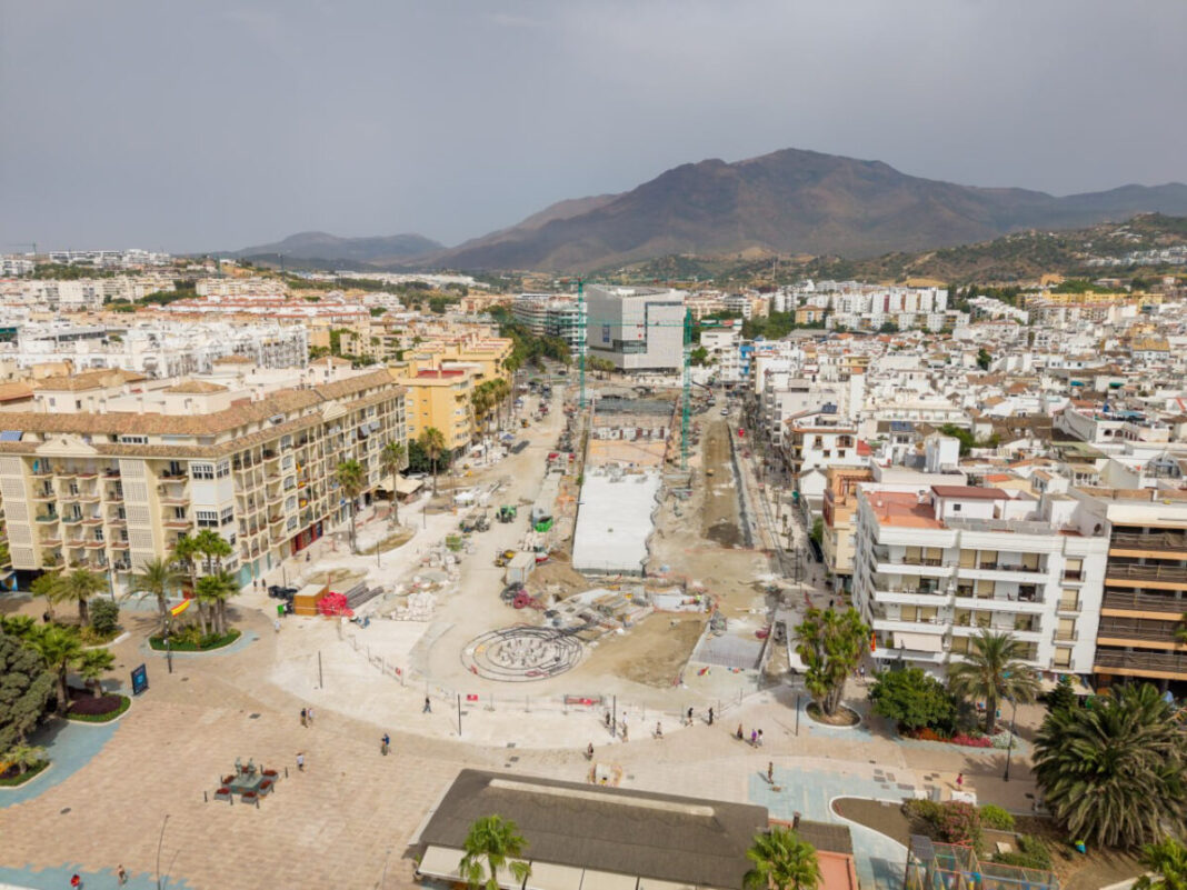 La avenida San Lorenzo reabre al paso peatonal y restablece la conexión entre este y oeste