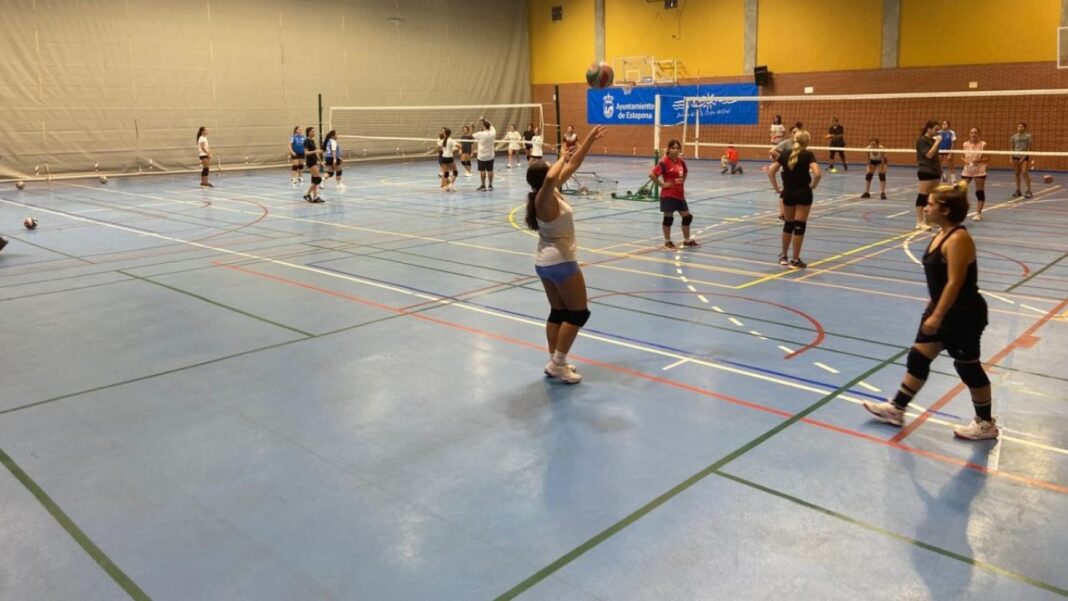 Estepona abre el curso de sus escuelas deportivas con 24 actividades y 131 grupos